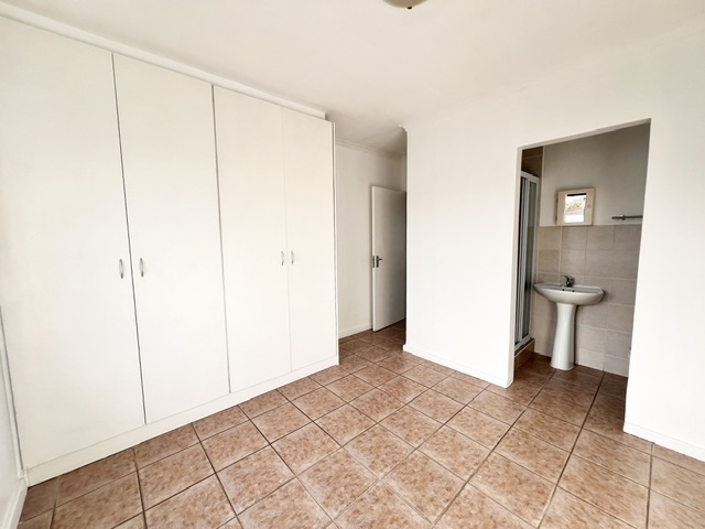 To Let 2 Bedroom Property for Rent in Vredekloof Western Cape